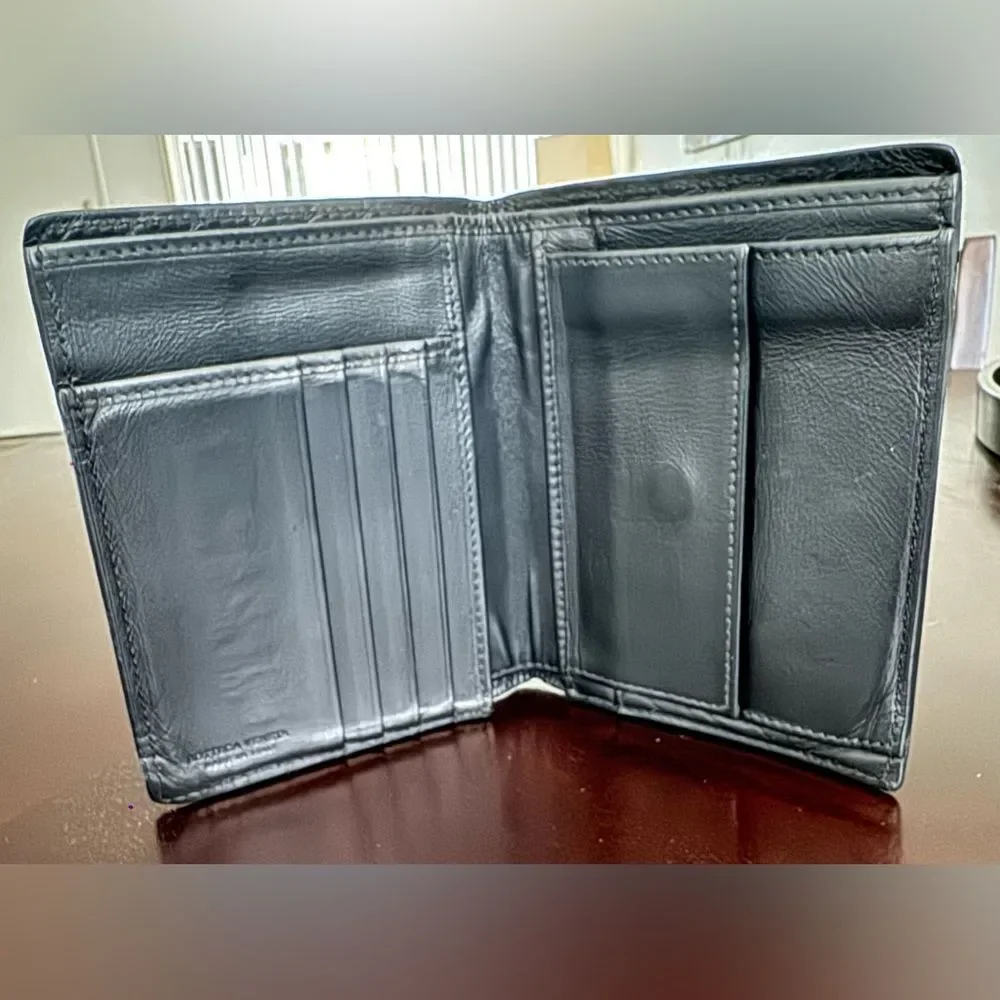 Bottega Veneta Black Intrecciato Leather Bifold Wallet